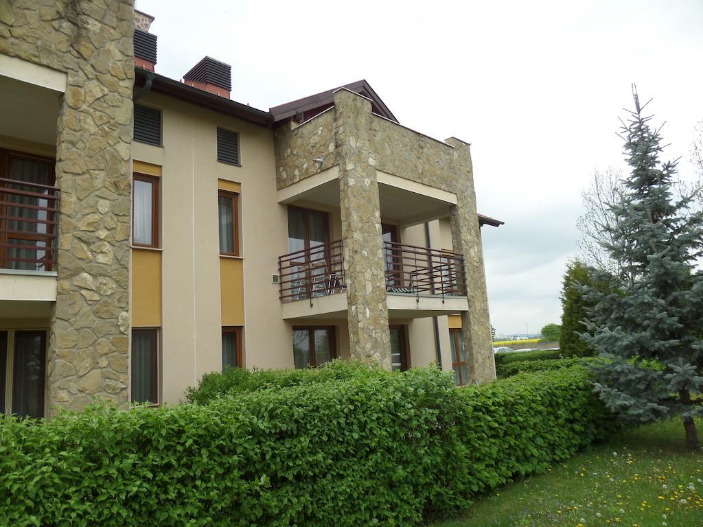 Nia Csaladi Apartman Buk Exterior photo